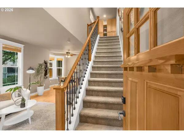 3480 SUMMERLINN DR, West Linn, OR 97068