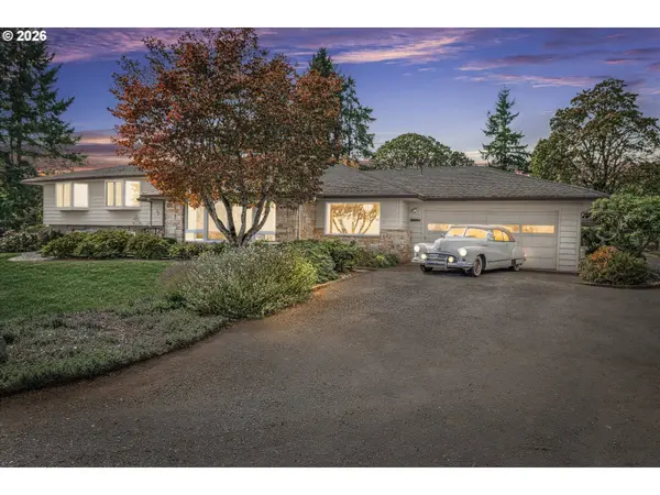 32851 GILMORE RD, Scappoose, OR 97056
