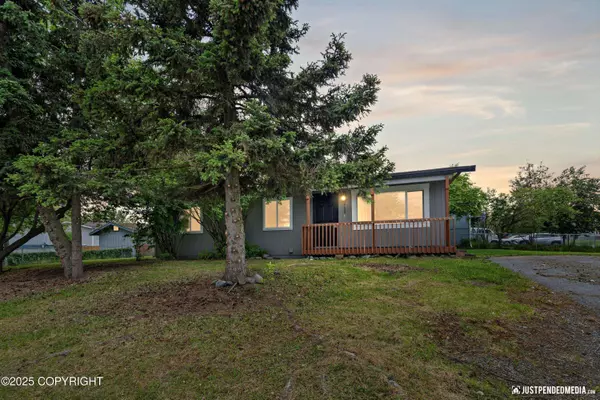 3722 E 19th AVE, Anchorage, AK 99508