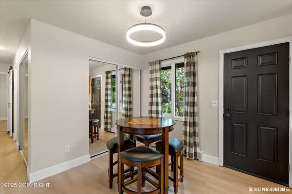 3722 E 19th AVE, Anchorage, AK 99508