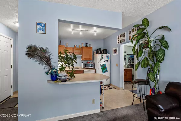 4102 Cope ST, Anchorage, AK 99503