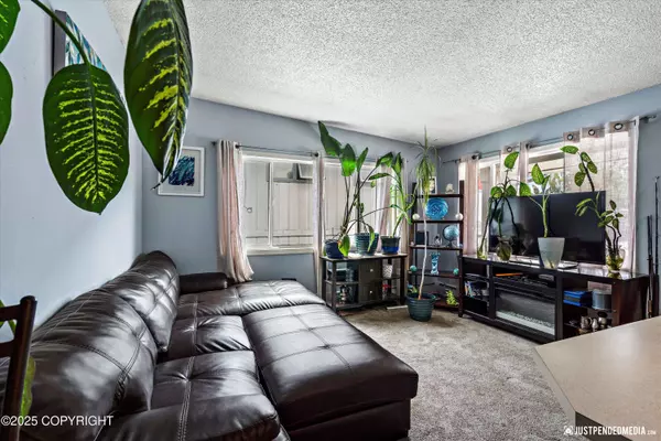 4102 Cope ST, Anchorage, AK 99503