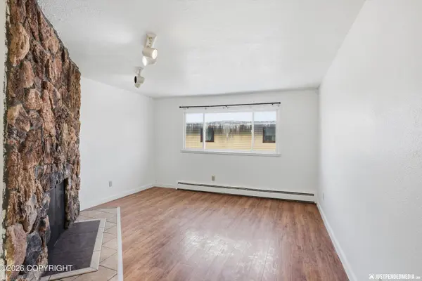 530 Mumford ST, Anchorage, AK 99508
