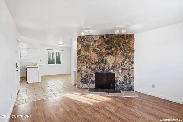 530 Mumford ST, Anchorage, AK 99508