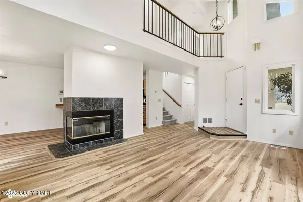 9356 Sea Parrot CIR, Anchorage, AK 99515