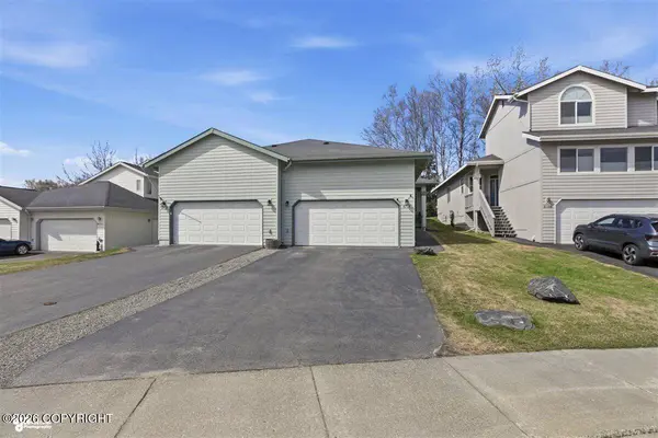 6718 DeLong Landing CIR, Anchorage, AK 99502
