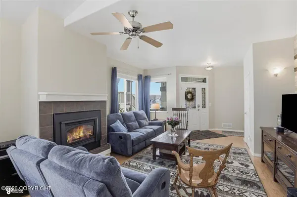 6718 DeLong Landing CIR, Anchorage, AK 99502
