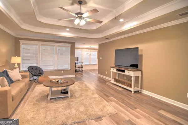 3853 Cutshaw TRL, Hahira, GA 31632