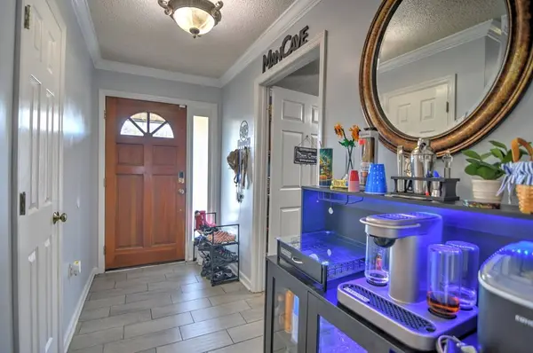 4120 Clay Dr, Valdosta, GA 31605