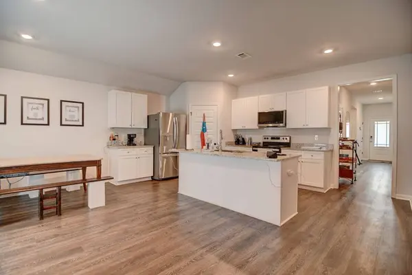 1224 Marjorie, Hahira, GA 31632