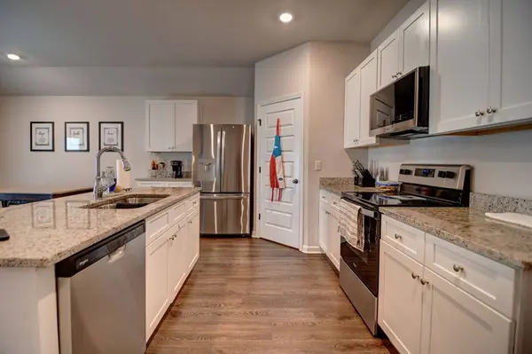1224 Marjorie, Hahira, GA 31632