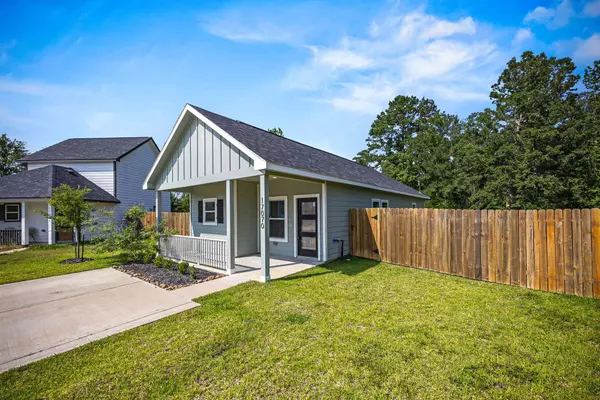 17070 Marie Village DR, Conroe, TX 77306