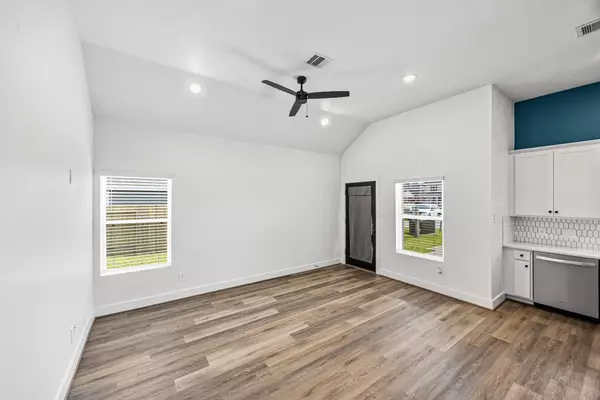 17070 Marie Village DR, Conroe, TX 77306