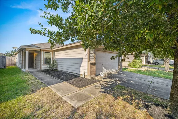 2746 Piney Lake CT, Houston, TX 77038