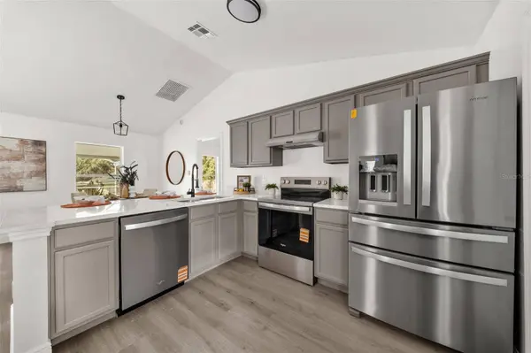 4243 WORTHINGTON PL, Mascotte, FL 34753