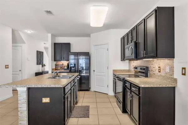 3658 MAIDENCAIN ST, Clermont, FL 34714