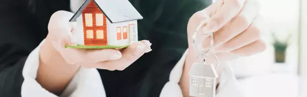 feature image of The Heart Knows When It’s Time: Listening to the Quiet Nudge to Sell!