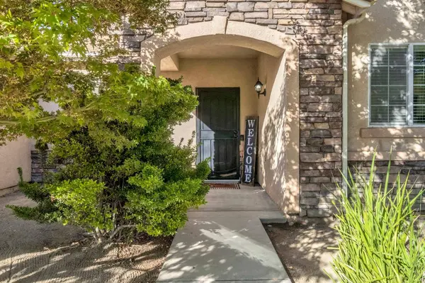 690 Carey AVE, Fowler, CA 93625