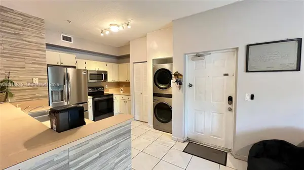 7220 NW 114th Ave #20216, Doral, FL 33178