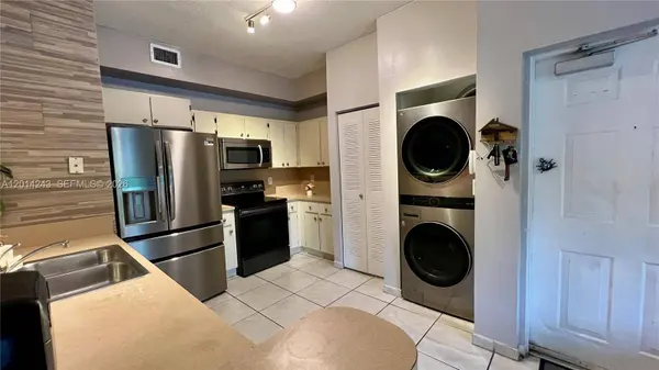 7220 NW 114th Ave #20216, Doral, FL 33178