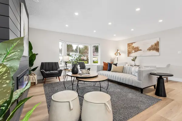 2466 Tolmie Ave, Coquitlam, BC V3K 3E7