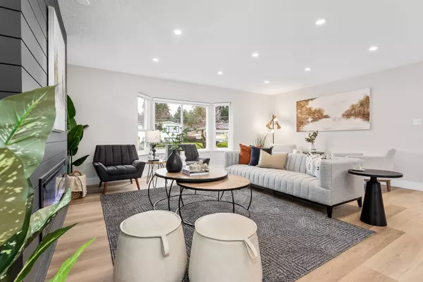 2466 Tolmie Ave, Coquitlam, BC V3K 3E7