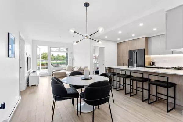 2408 Grant ST #201, Vancouver, BC V5K 3G4