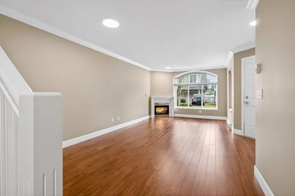 23085 118 Ave #12, Maple Ridge, BC V2X 3J7