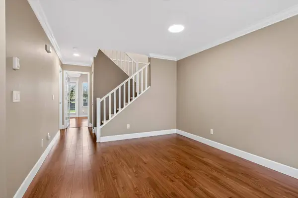 23085 118 AVE #12, Maple Ridge, BC V2X 3J7