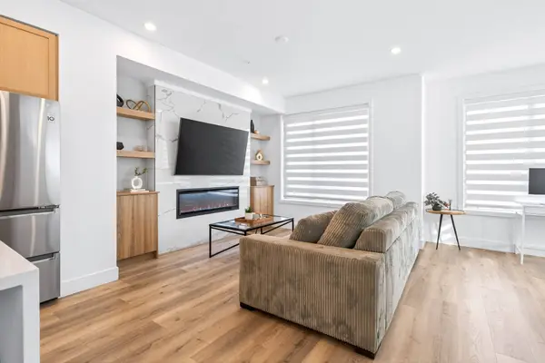 20763 76 Ave #12, Langley Twp, BC V2Y 3N8