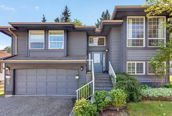 23594 108 AVE, Maple Ridge, BC V2W 1B1