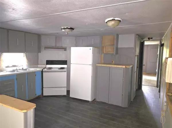 476 Indian DR, Trinity, TX 75862