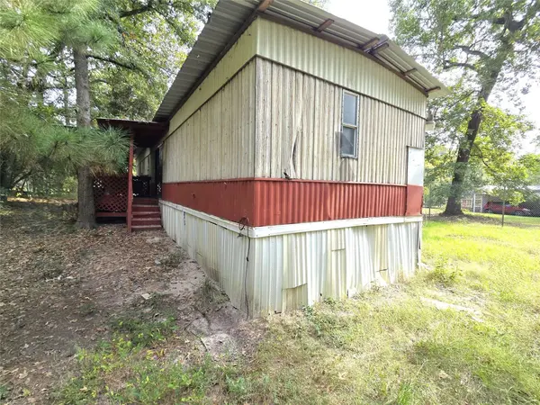 469 White Oak CIR, Trinity, TX 75862