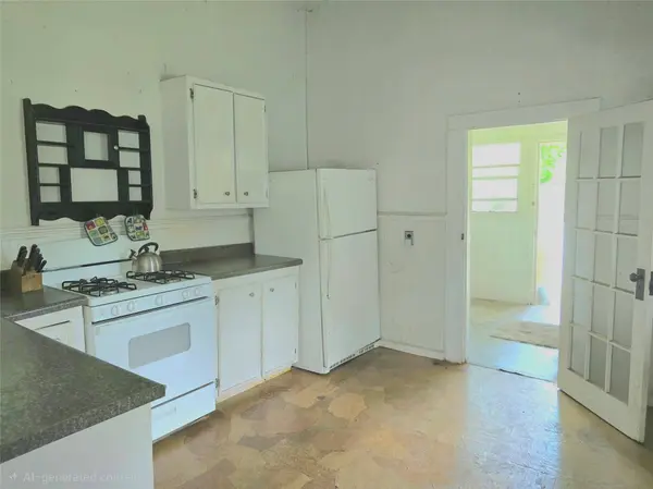 506 W Harris ST, Kirbyville, TX 75956