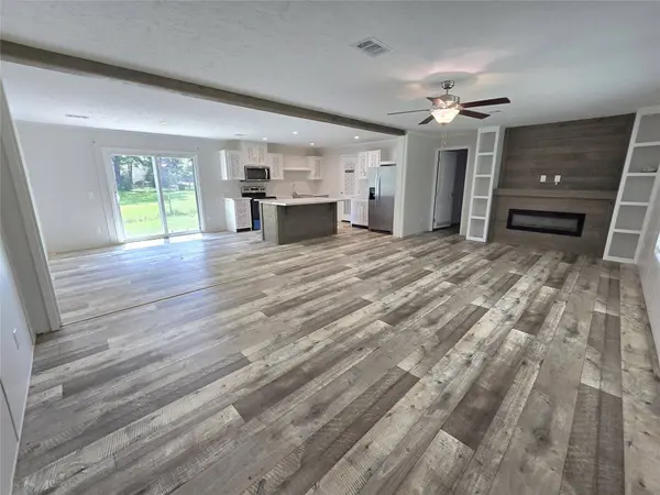 161 Veteran LN, Livingston, TX 77351