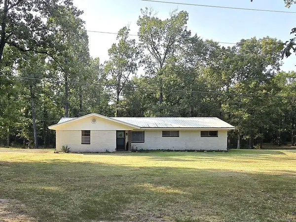 2295 Harley Golden RD