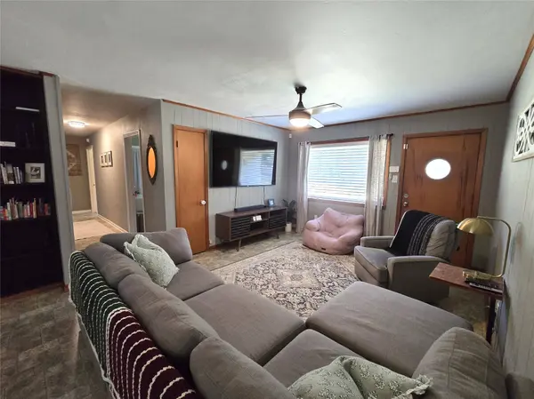 2295 Harley Golden RD, Huntington, TX 75949