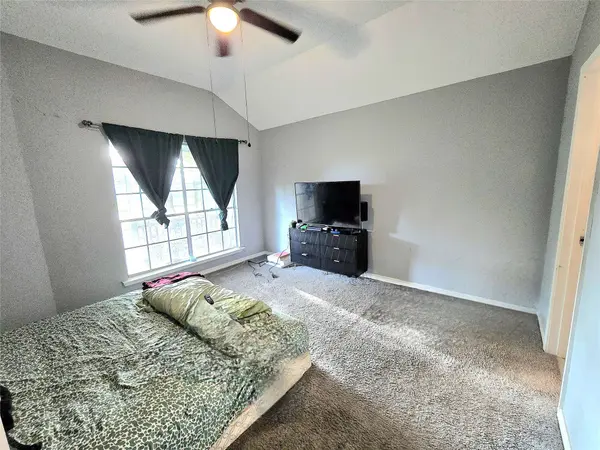 5205 Winding Brook DR, Dickinson, TX 77539