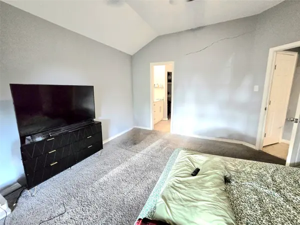 5205 Winding Brook DR, Dickinson, TX 77539