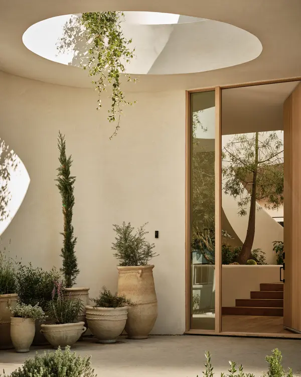 3712 Goodland Ave, Studio City, CA 91604-2312