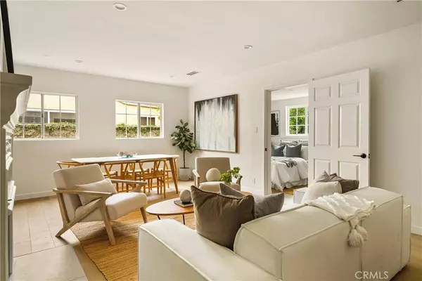 14519 Addison, Sherman Oaks, CA 91403