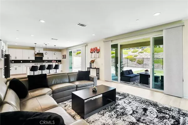 28508 Daybreak WAY, Saugus, CA 91350