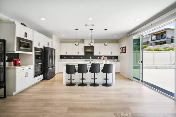 28508 Daybreak WAY, Saugus, CA 91350