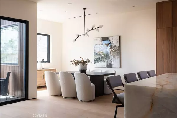 2221 West Starview Lane, Los Angeles, CA 90026