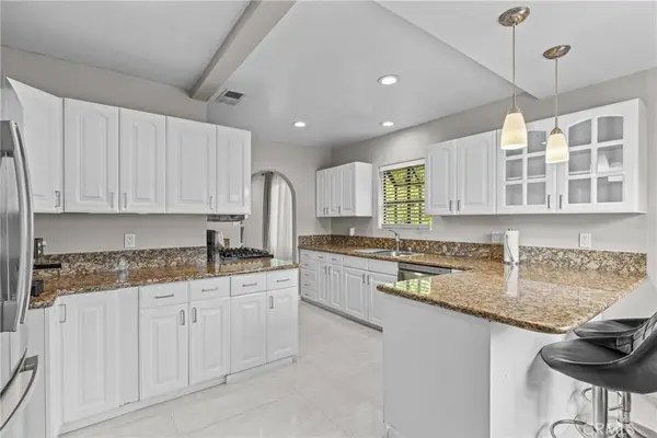 7406 Collett, Van Nuys, CA 91406