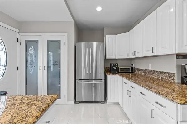 7406 Collett, Van Nuys, CA 91406