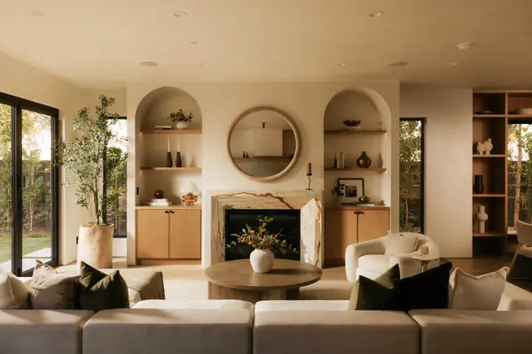 12527 Mitchell Ave, Los Angeles, CA 90066-4805