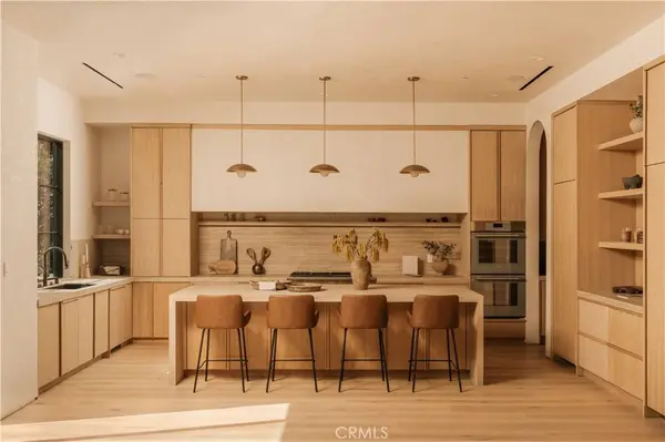 4523 Katherine AVE, Sherman Oaks, CA 91423
