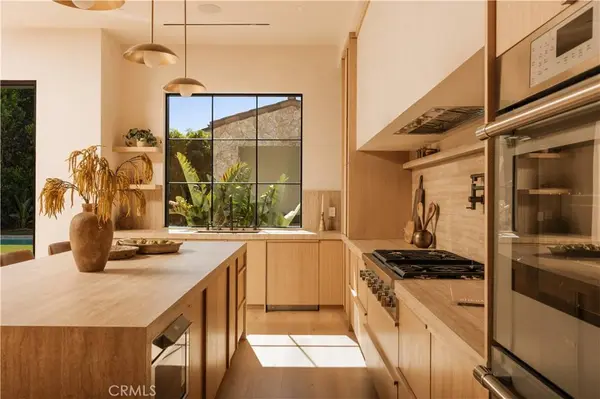 4523 Katherine AVE, Sherman Oaks, CA 91423