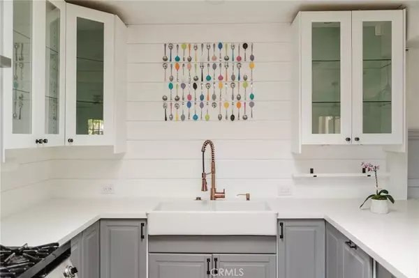 4741 Santa Lucia DR, Woodland Hills, CA 91364